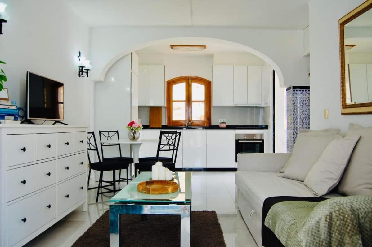 Beautiful Apartment With Amazing Sea View Nerja Buitenkant foto